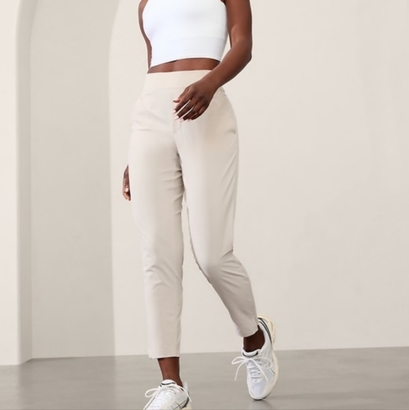 Athleta | Brooklyn Mid-Rise Ankle Athleisure Pants Abalone Cream Size 0 - Picture 2 of 6